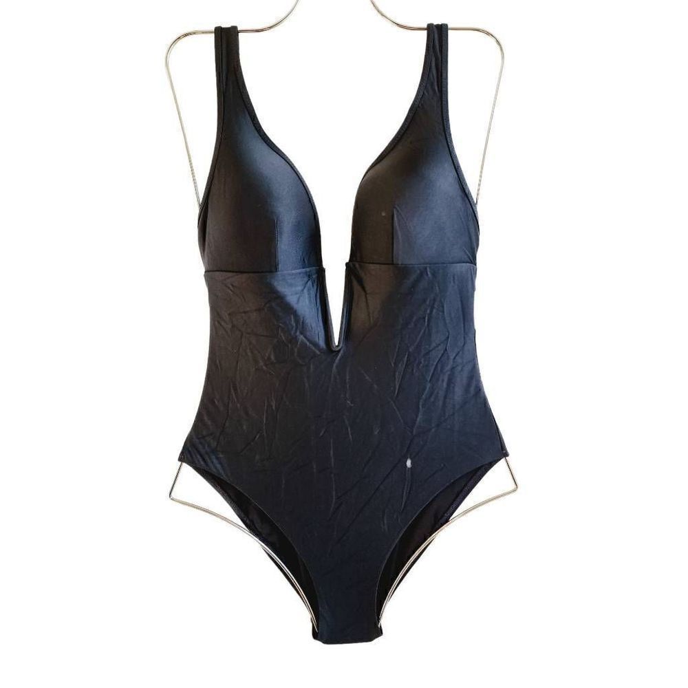 Bar III Womens One Piece Swimsuit Black Padded Plunge Wet Look Solid Sexy S New